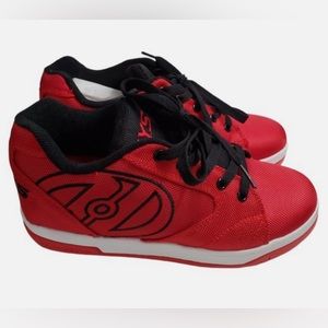 HEELYS SIZE 6 youth red black